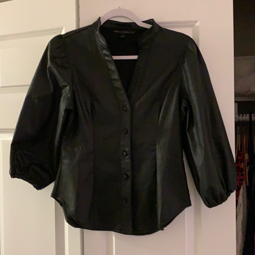 White House black market blouse